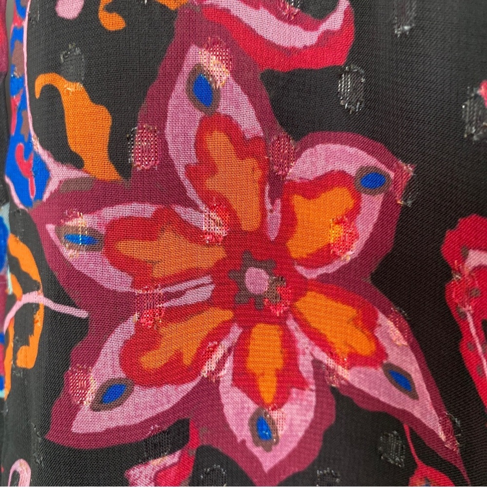 Estelle Floral Paisley Shirt Bitty Dot Metallic Asymmetrical Hem Top Size 2X - Picture 3 of 9